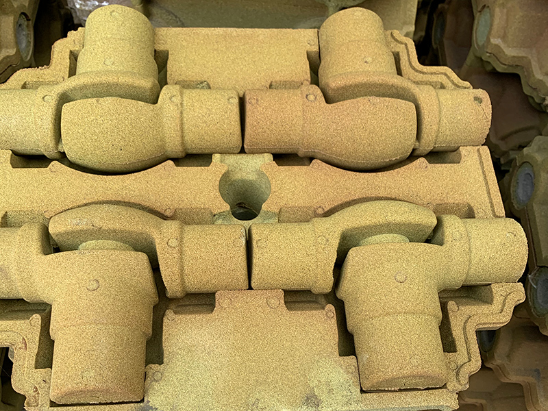 Kako rešiti okvaro peska v produkciji sivih delov iz litega železa z uporabo filmske tehnologije, prevlečenih s peskom?