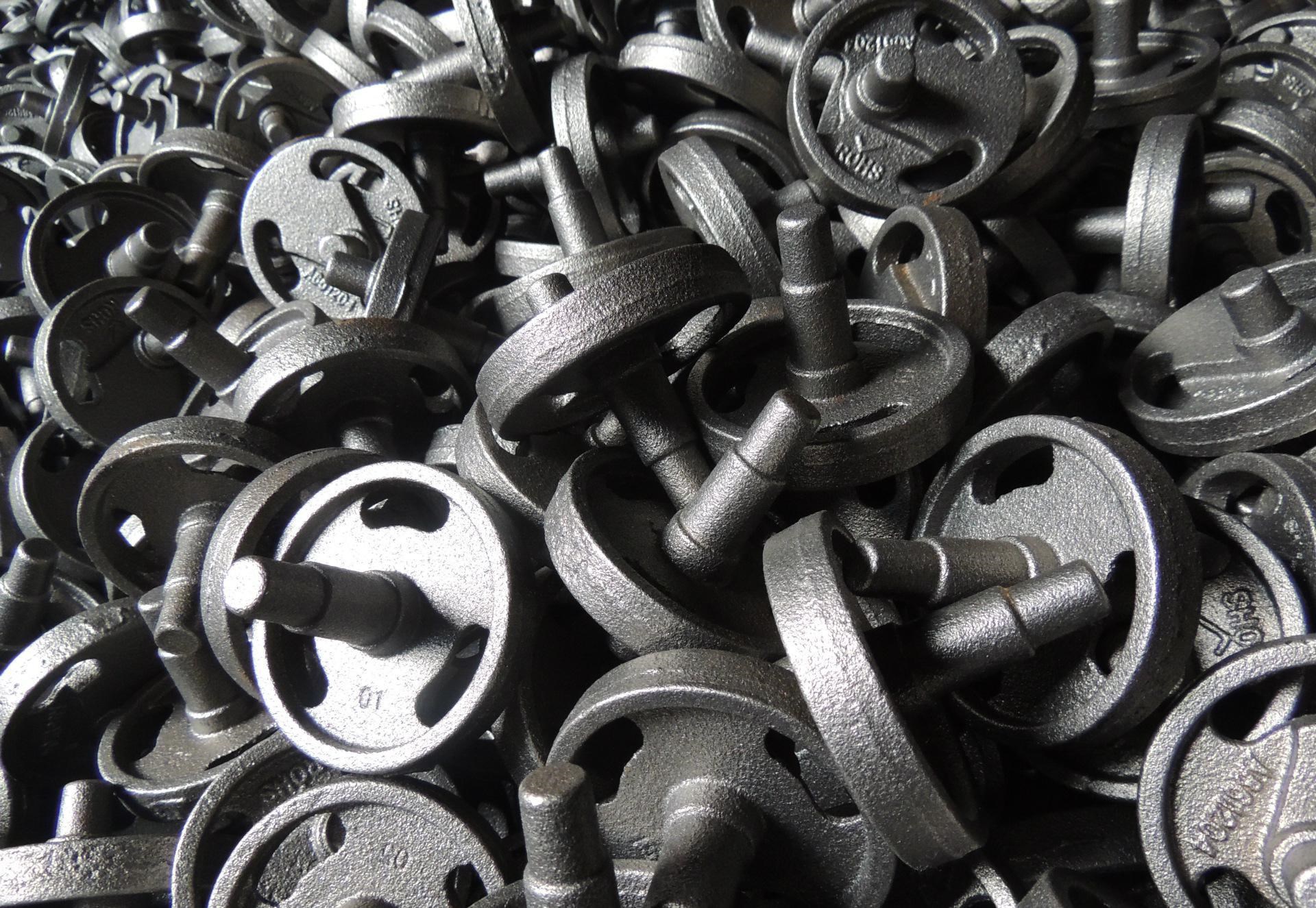 Kako se spoprijeti s hladnimi izolacijskimi napakami v tankostenskih majhnih delih duktilnega železa?